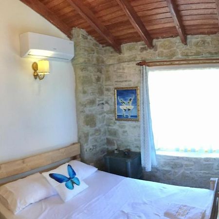 Sari Keci Tas Otel İmroz Exterior foto
